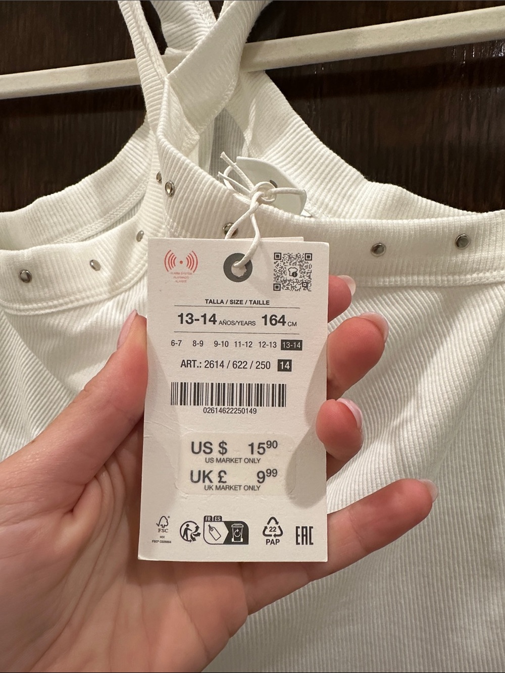 H&M White Ribbed Cross-Back Studded Tank - Picture 2 of 3